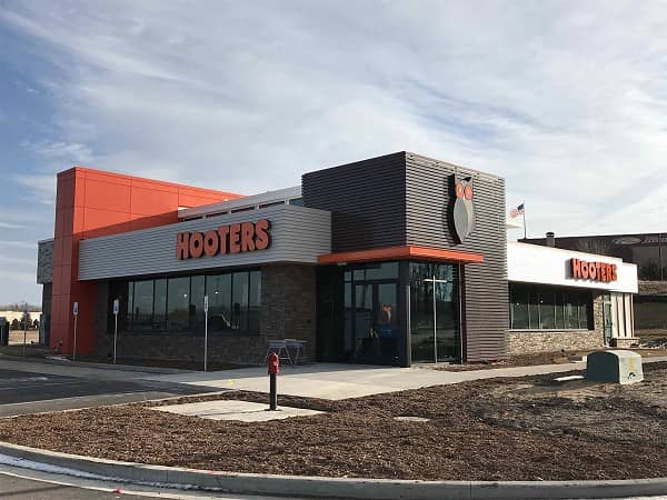 Hooters Unveils New Location in Portage, Indiana